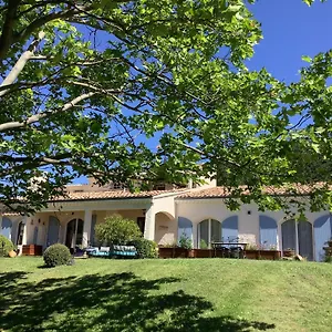 Le Cheval Blanc Frühstückspension